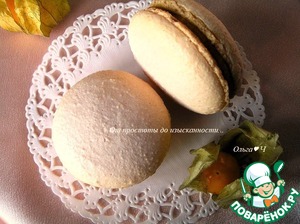 Пирожное "Макарон" с хурмой