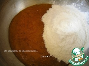 Пирожное "Макарон" с хурмой