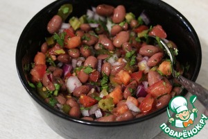 Полента с сальсой из фасоли