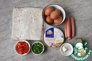 Пшеничные роллы с сырным скрамблом Пшеничные роллы с сырным скрамблом