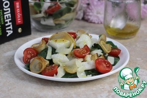 Салат с грушей