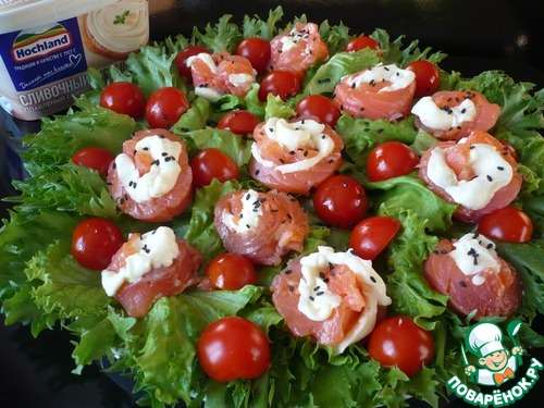 Салат с плавленым сыром и форелью Салат с плавленым сыром и форелью
