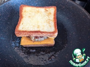 Сэндвич «Патти Мелт» с индейкой