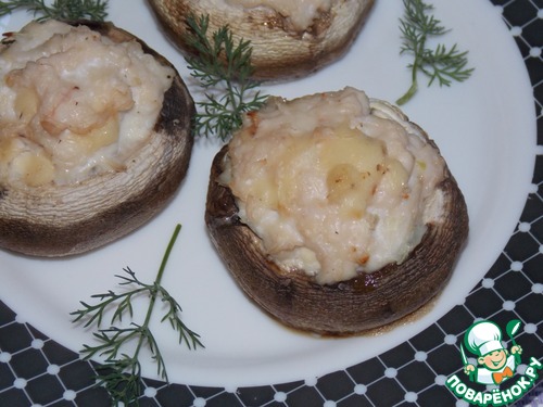 Шампиньоны фаршированные с фаршем и сыром Шампиньоны фаршированные с фаршем и сыром