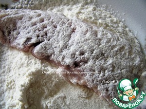 Шницель с мятой, миндалем и кедровыми орешками