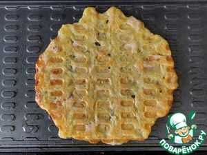 Тонкие картофельные вафли с ветчиной Тонкие картофельные вафли с ветчиной