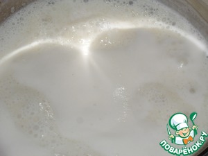 Творожный десерт с полентой и изюмом