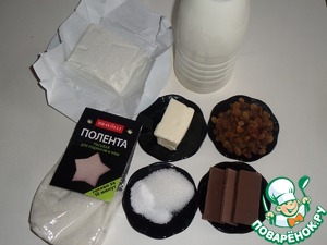 Творожный десерт с полентой и изюмом