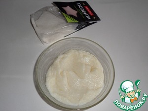 Творожный десерт с полентой и изюмом