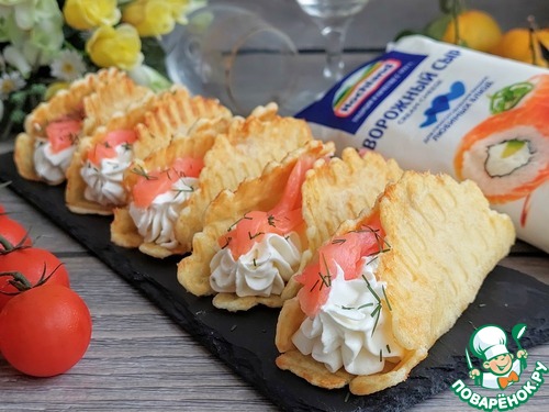 Вафельно-сырные трубочки с форелью Вафельно-сырные трубочки с форелью