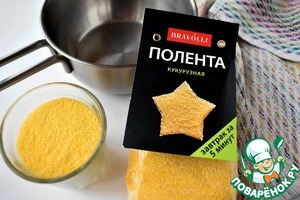 Запеченная полента с мясным соусом Запеченная полента с мясным соусом