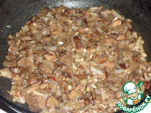 Запеченная скумбрия с овощами и сыром