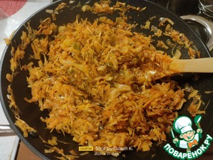 Жареная капуста с баклажанами и перцем Жареная капуста с баклажанами и перцем