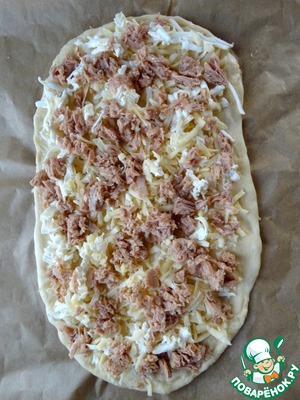 А-ля "Хачапури" с тунцом