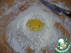 Киш с сыром и тунцом