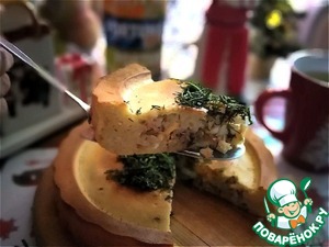 Пирог с начинкой из тунца