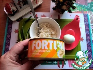 Пирог с начинкой из тунца