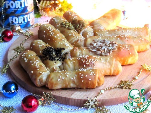 Разборный пирог-ёлочка "Тунец и капуста"