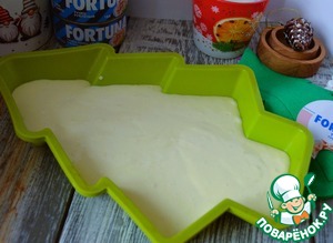 Заливной пирог с тунцом и жареным луком