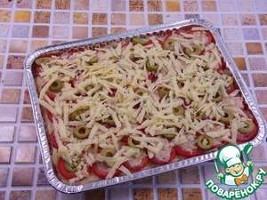 Картофельный пирог с фаршированными тунцом черри Картофельный пирог с фаршированными тунцом черри