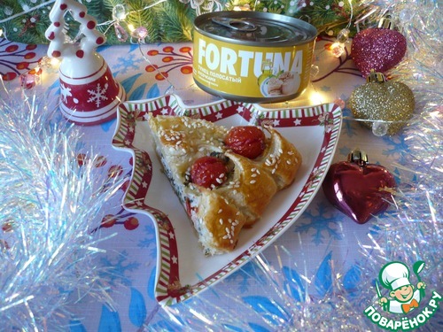 Рождественская елка из слоеного теста Рождественская елка из слоеного теста