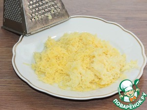 Блинный пирог с тунцом