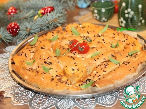 Блинный пирог с тунцом