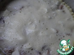 Киш с сыром и тунцом