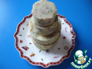 Елка из овощей и тунца Елка из овощей и тунца