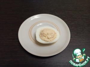 Фаршированные яйца "Глаз дракона" Фаршированные яйца "Глаз дракона"