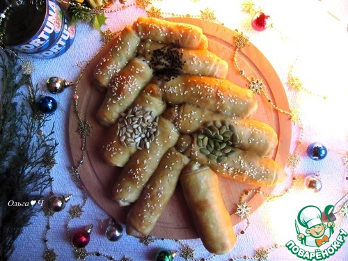 Разборный пирог-ёлочка "Тунец и капуста"