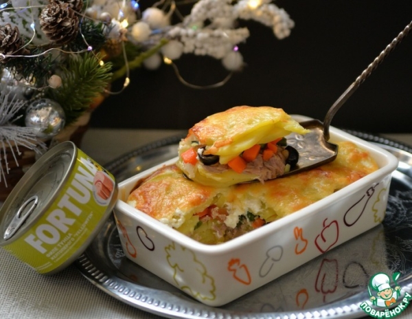 Гратен из картофеля, овощей и тунца