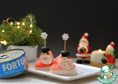 Крабовые палочки, фаршированные тунцом и сыром