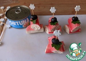 Крабовые палочки, фаршированные тунцом и сыром