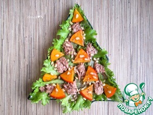 Новогодний салат "Тунец и хурма" Новогодний салат "Тунец и хурма"