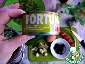 Овощной салат с консервированным тунцом Овощной салат с консервированным тунцом