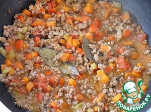 Паста торкио с рагу из ягненка