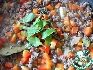 Паста торкио с рагу из ягненка