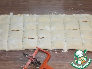 Подушечки из слоеного теста с начинкой Подушечки из слоеного теста с начинкой