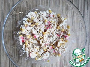 Порционный салат с тунцом "Новогодний" Порционный салат с тунцом "Новогодний"