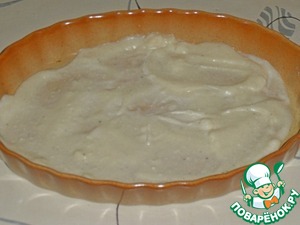 Рыба, запечённая с грибами и белым соусом