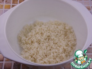 Рыбно-рисовый салат с кукурузой