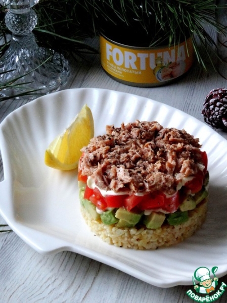 Салат с булгуром и тунцом Салат с булгуром и тунцом