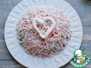 Салат с тунцом "Новогодний шар" Салат с тунцом "Новогодний шар"