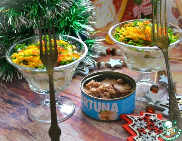 Салат слоёный "Новогодний" Салат слоёный "Новогодний"