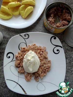 Сырное печенье с начинкой из тунца Сырное печенье с начинкой из тунца