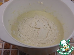 Закусочный кекс с тунцом и оливками Закусочный кекс с тунцом и оливками