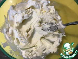 Закусочный сырно-чесночный багет