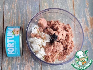 Кутабы с творогом и тунцом Кутабы с творогом и тунцом