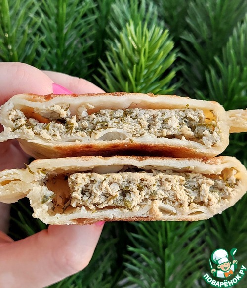 Кутабы с творогом и тунцом Кутабы с творогом и тунцом